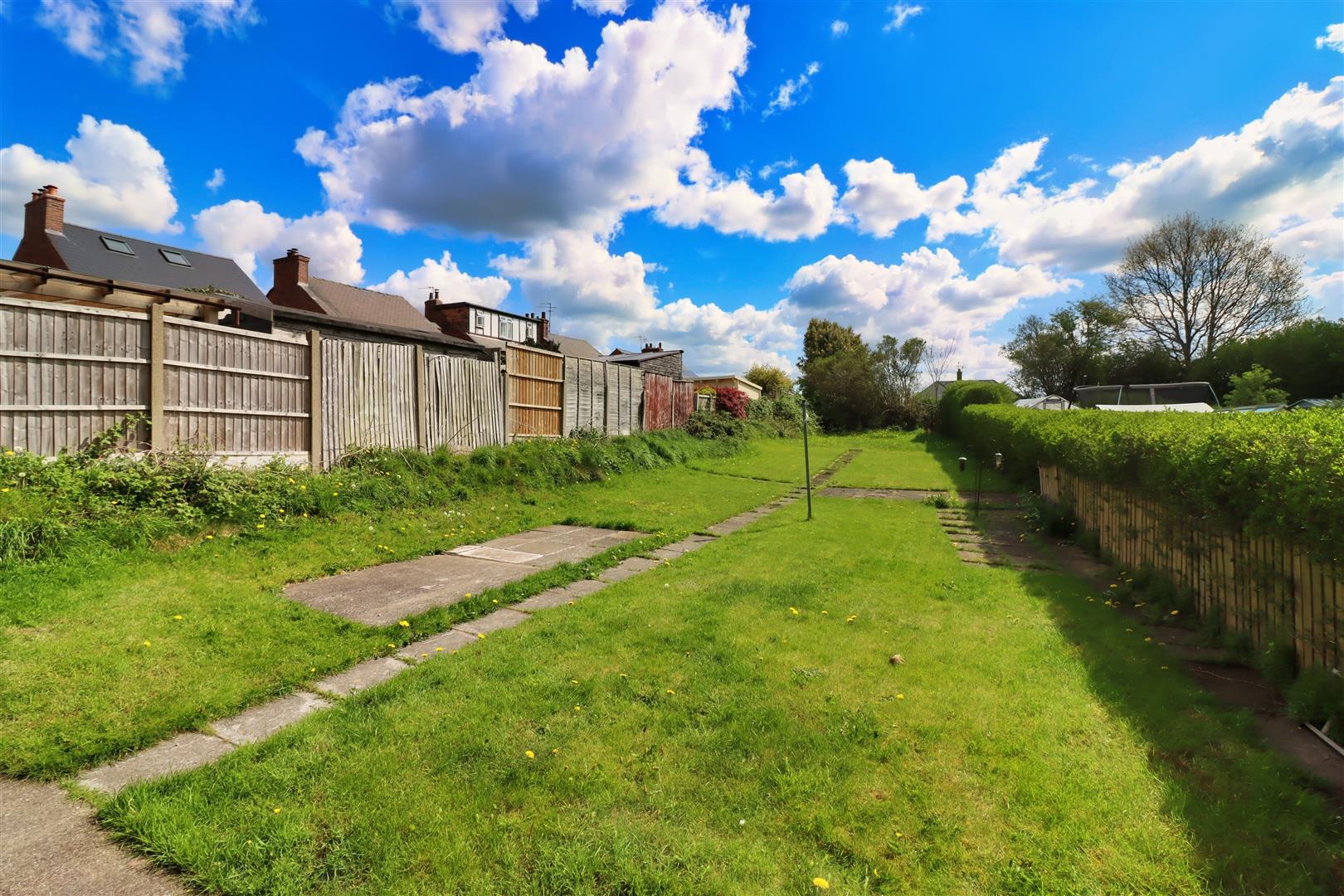 Welfare Avenue, Chesterfield